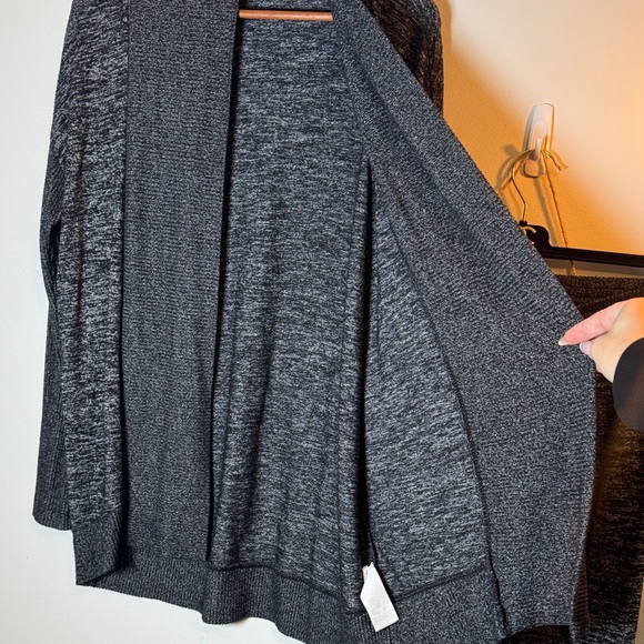 EUC GAP Gray Heather Knit Sweater and Pants Set M/S - Picture 4 of 8